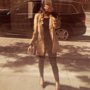 Meet your Posher, Lana